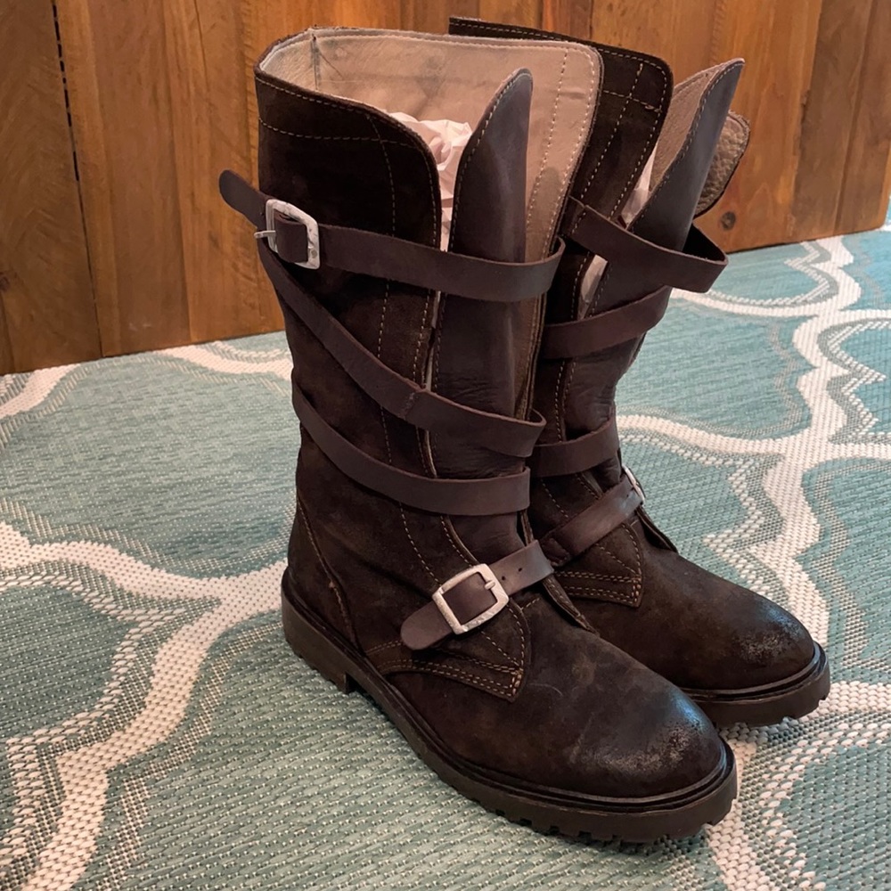 Catarina Martins Sueded and Smooth Leather Boot 36